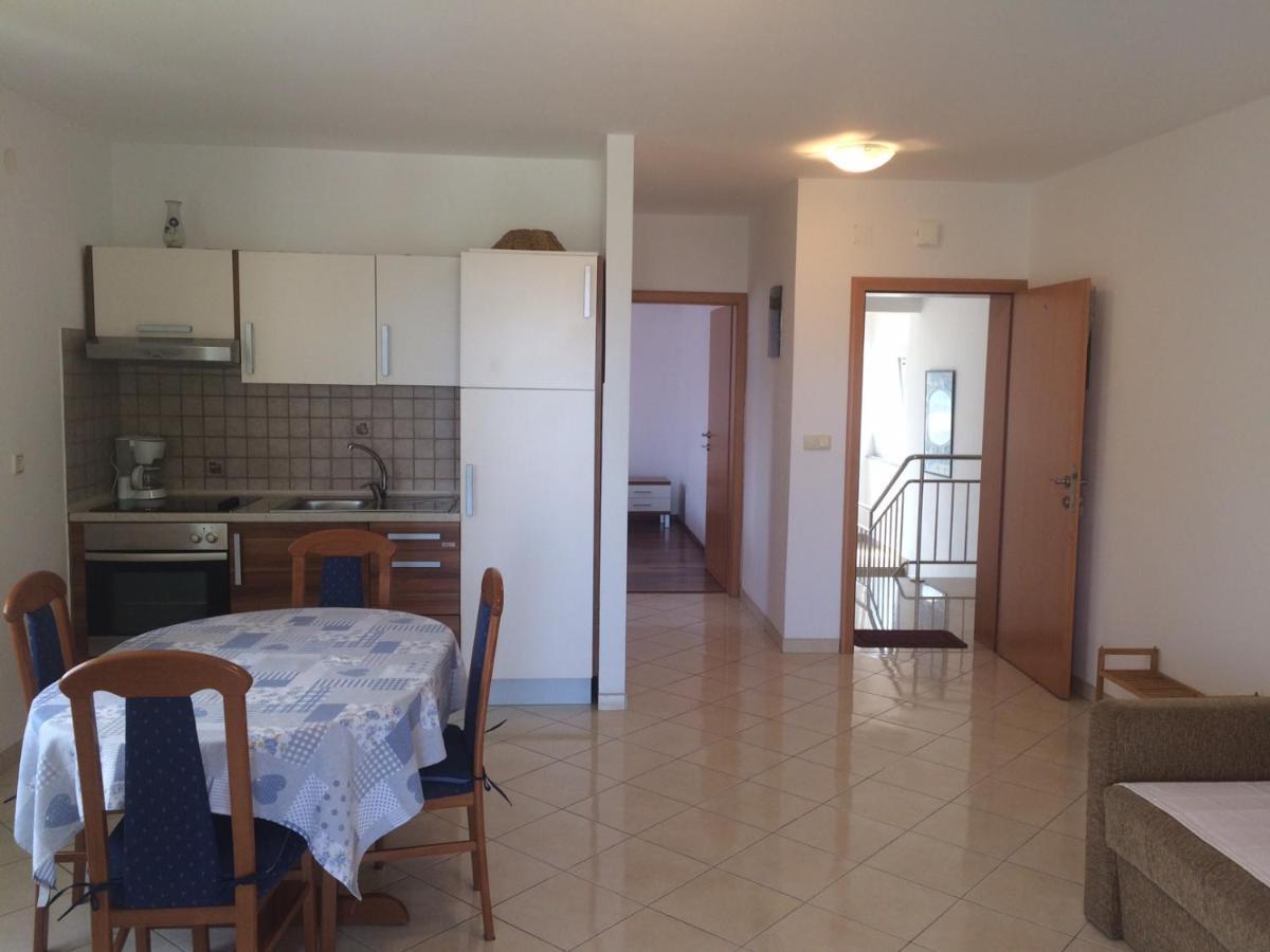 Apartments Malinska - apartment 4 Bagian luar foto