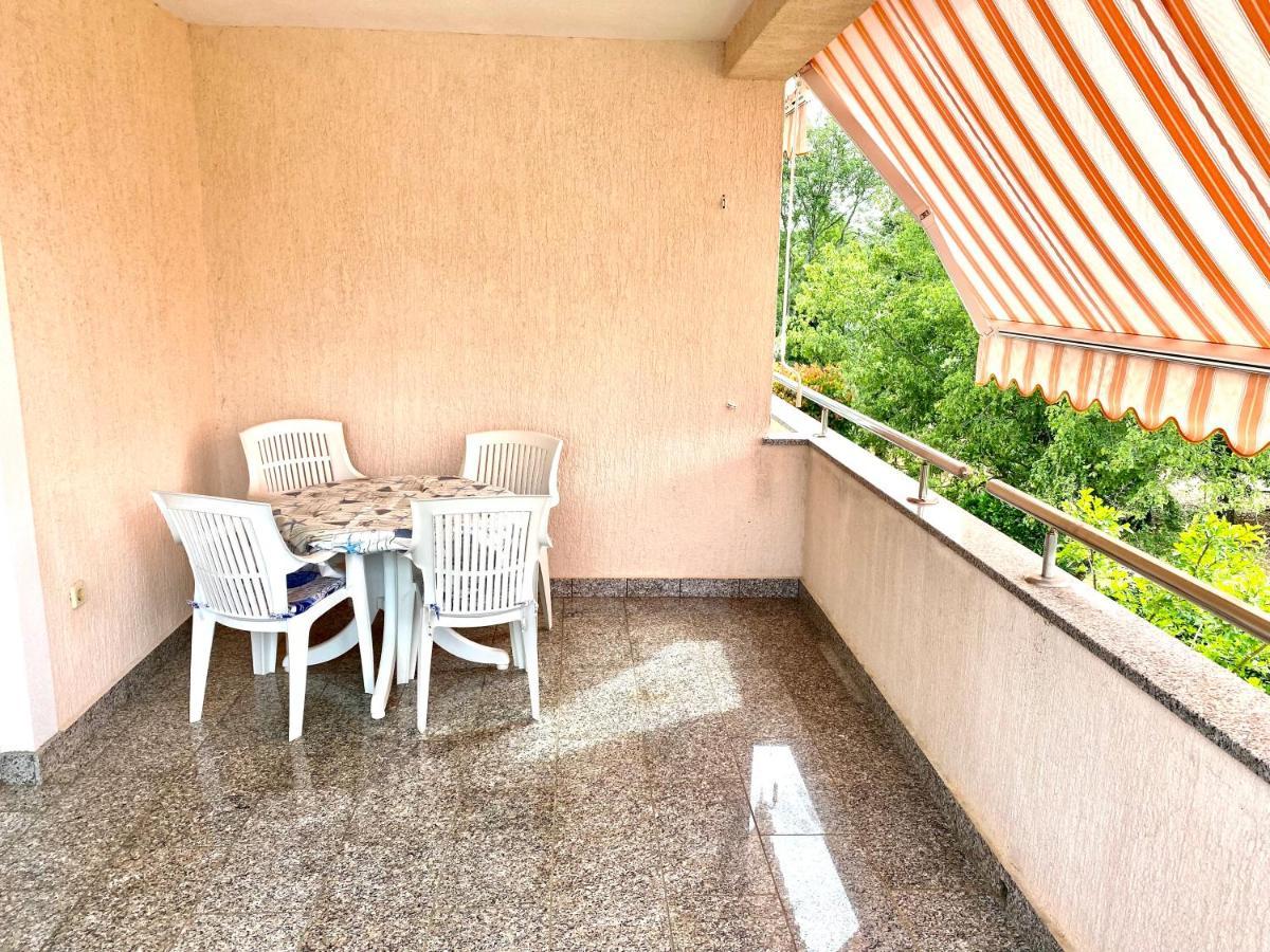 Apartments Malinska - apartment 4 Bagian luar foto